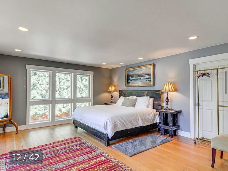 7075 NE Bay Hill Rd — Photo 38