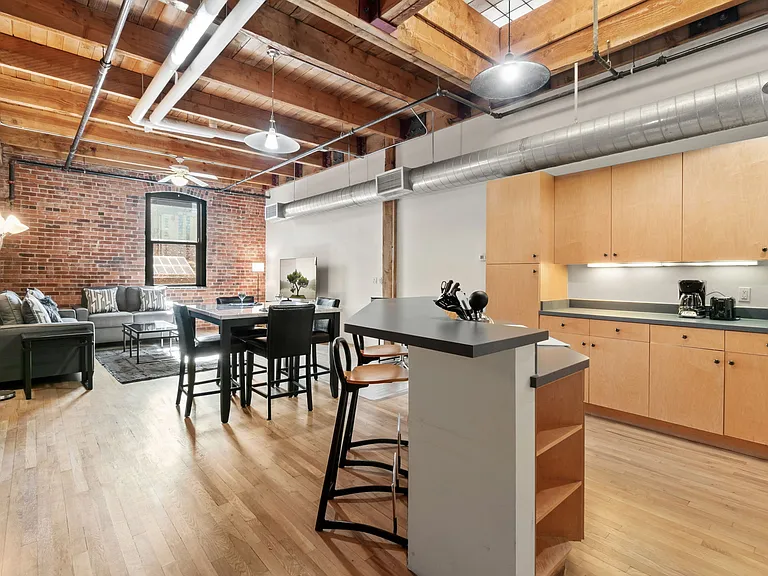 1801 Wynkoop St #510 — Photo 8