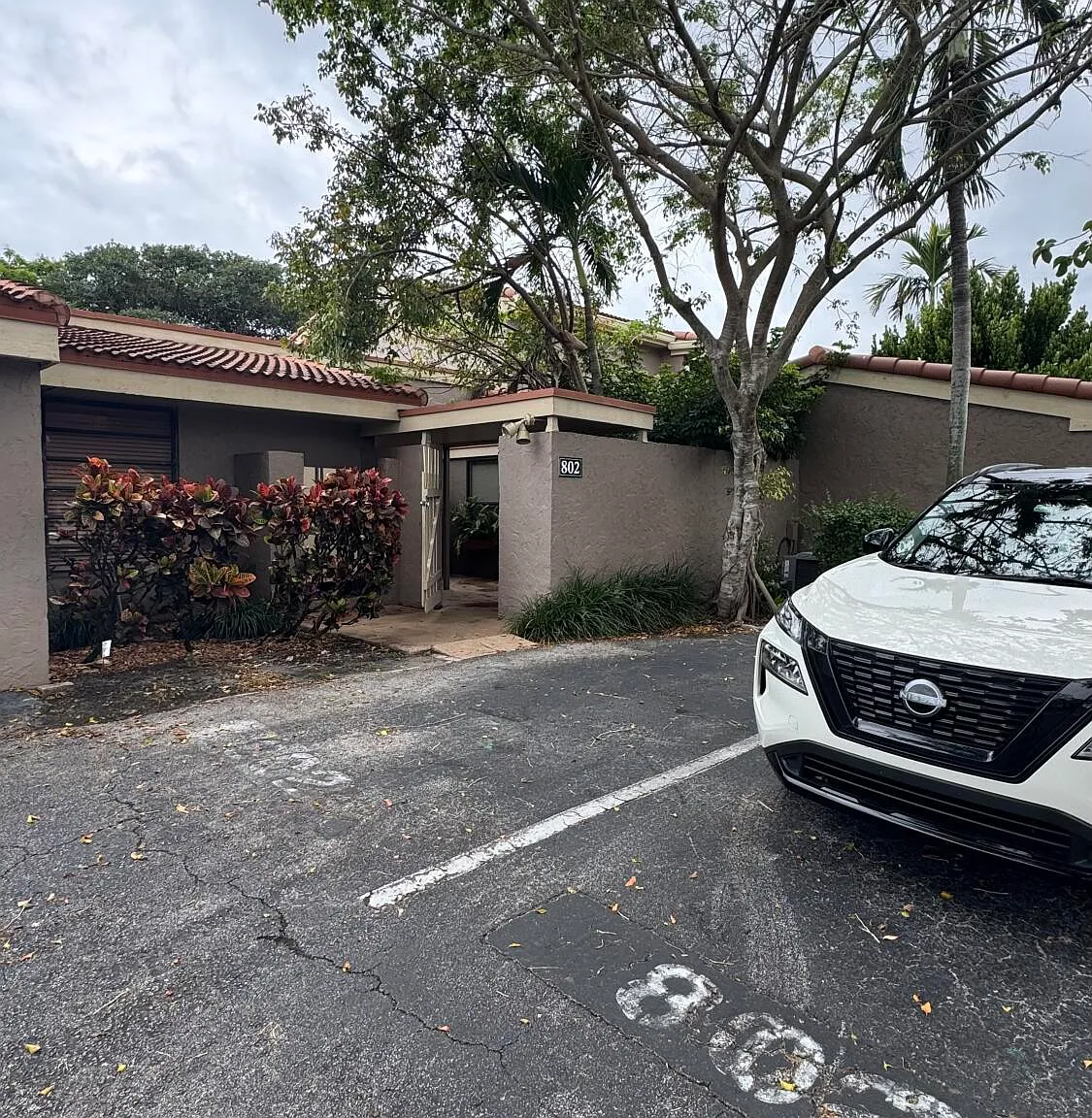 2 bed, 2.0 bath, 1615 sqft, $2,700 — Photo 4