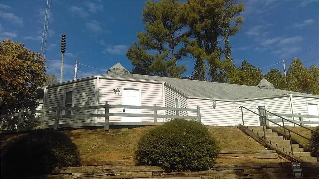 2 bed, 1000 sqft, $1,500 — Photo 1