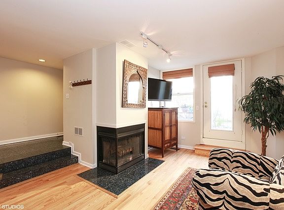 3rd image of 2717 N Lehmann Ct APT 7