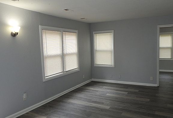 5th image of 6308 Rowland Ave