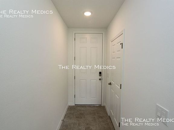 4th image of 3832 Marbella Blvd S