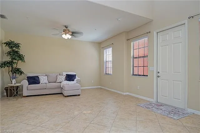 2 bed, 1345 sqft, $2,500 — Photo 2