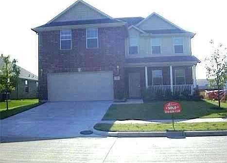 1st image of 213 Mapleshade Dr