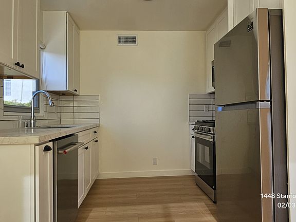 5th image of 1448 Stanford St APT D