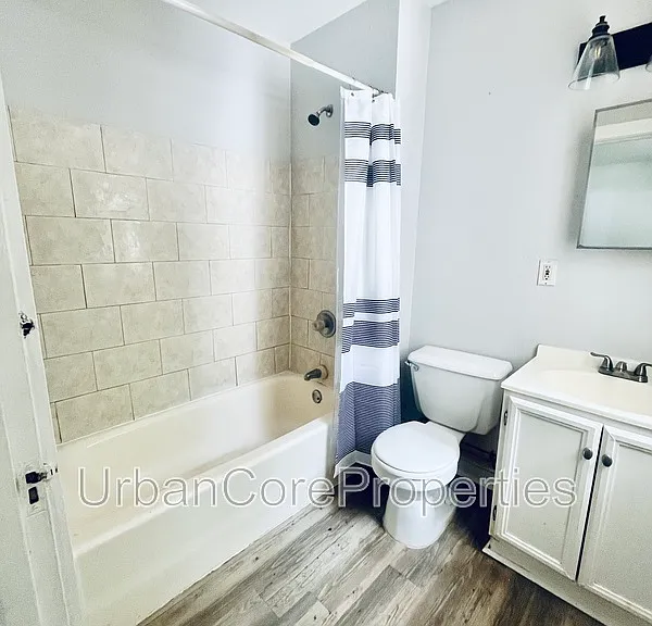 417 4th St N #302 — Photo 6