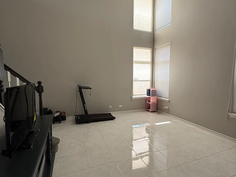 329 S Jewel Ct — Photo 5