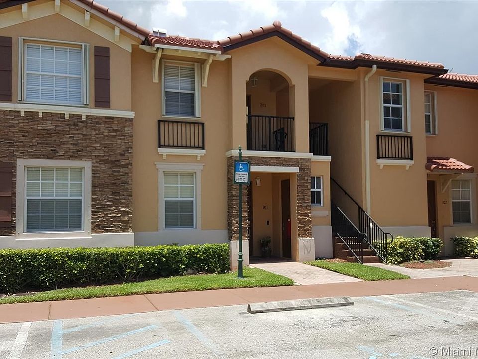 1st image of 3365 NE 14th Dr #20116