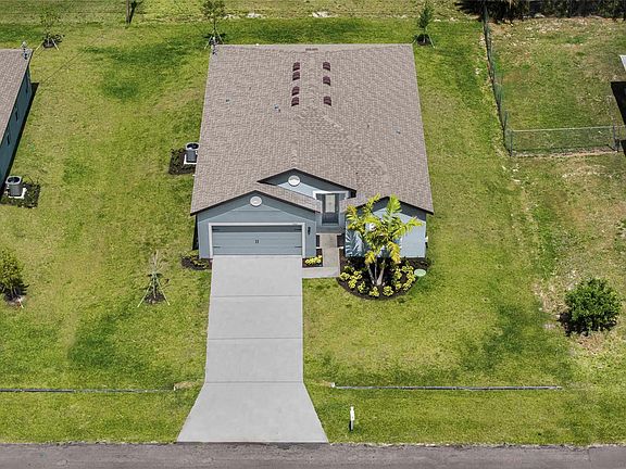 2nd image of 567 SW Dailey Avenue