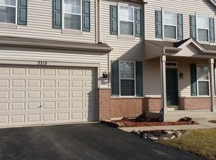 2715 Misty Brook Ln, Joliet, IL 60432