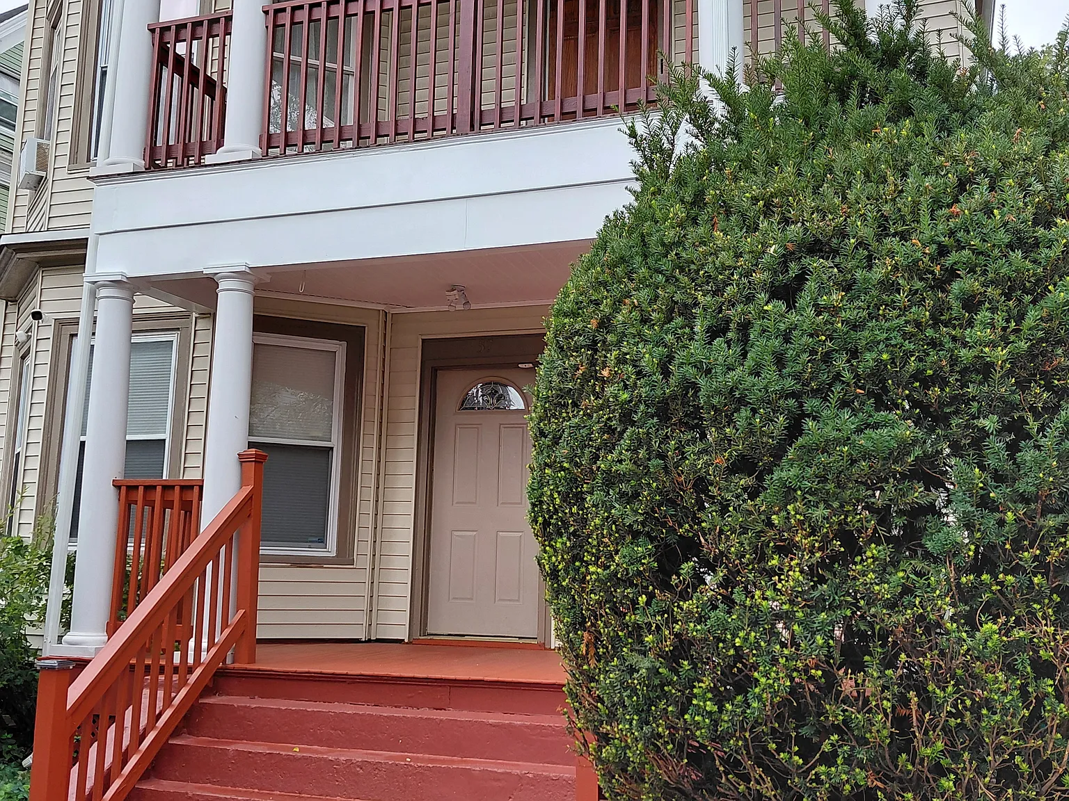 3 bed, 1200 sqft, $3,200 — Photo 1