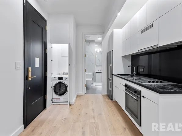 93 Hicks Street image 3 of 6