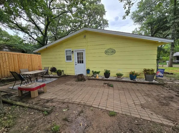 260 Vz County Road 3843, Wills Point, TX 75169