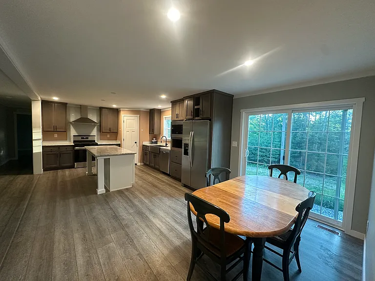 671 Lincolnville Ave — Photo 7