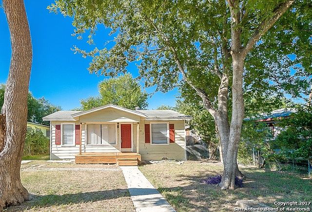 1st image of 307 Riverdale Dr