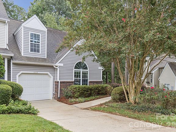 2nd image of 8333 Southgate Commons Dr