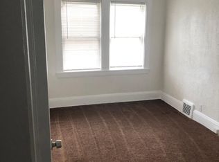 697 Eddy Rd APT 3, Cleveland, OH 44108