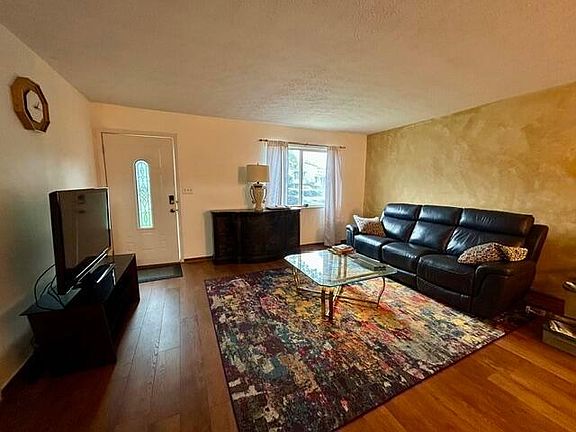 2nd image of 2856 Vantage Point Dr
