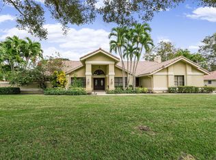 7923 S Woodridge Dr, Parkland, FL 33067