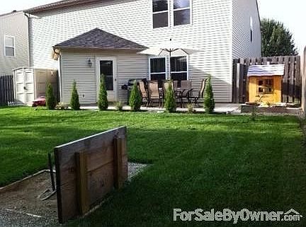 3rd image of 12237 Brangton Dr