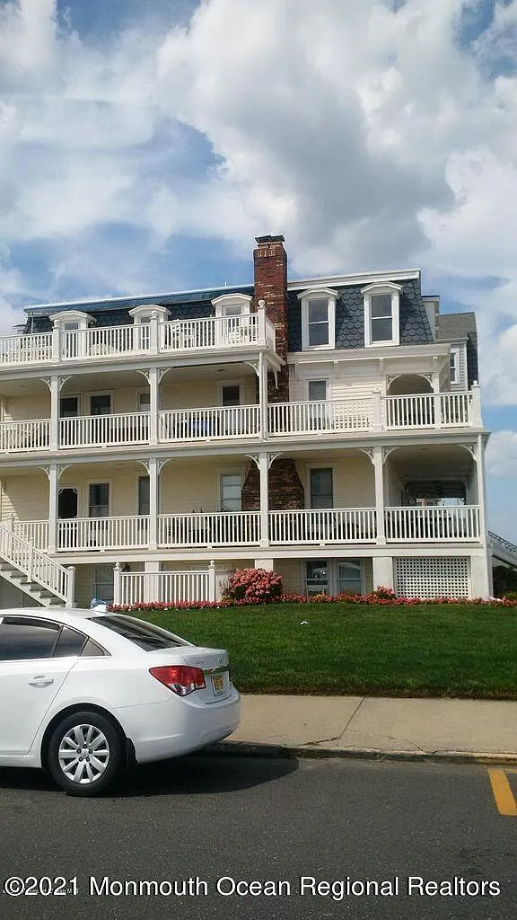1 bed, $1,800 — Photo 3