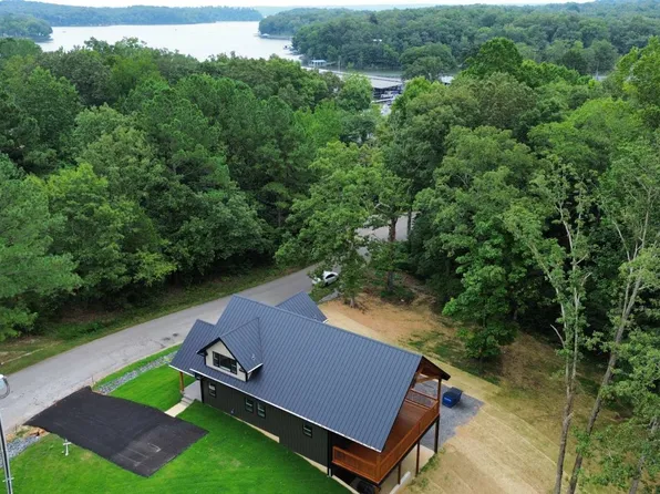 1250 Cherry Island Rd, Buchanan, TN 38222