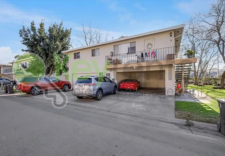 6533 Greenback Ln #3 — Photo 18