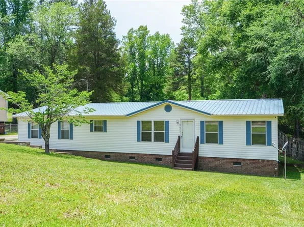 3679 Meadowbrook Dr, Trinity, NC 27370