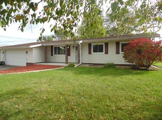 424 Sequoia Dr, Valparaiso, IN 46385