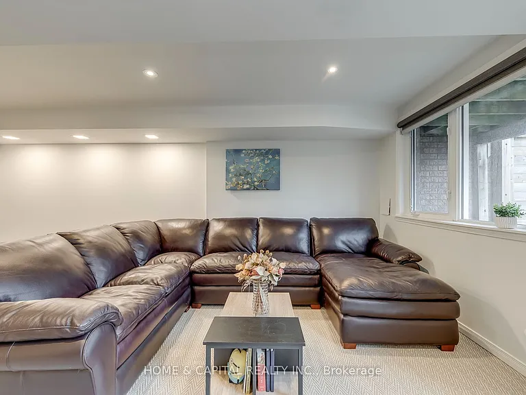 2287 Kingfisher Ct — Photo 41