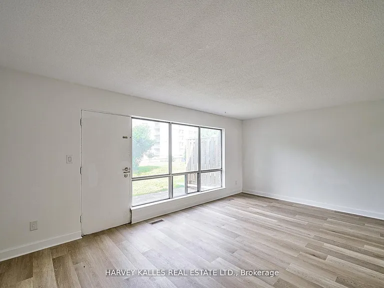 2012 Sheppard Ave W #Townhouse 102 — Photo 20