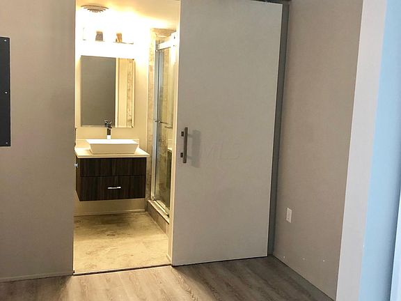 4th image of 367 Auden Ave APT 212