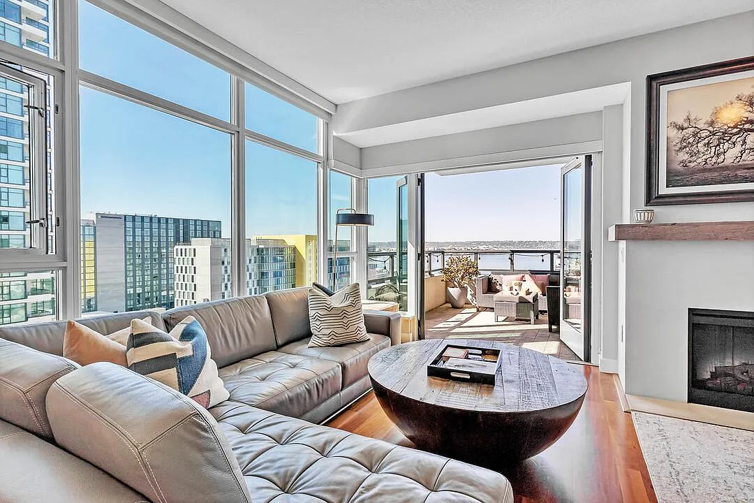 2 bed, 1684 sqft, $7,000 — Photo 1