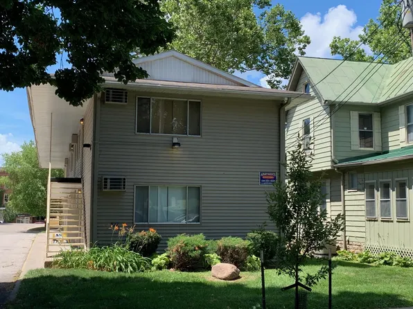 527 S Van Buren St APT 1, Iowa City, IA 52240