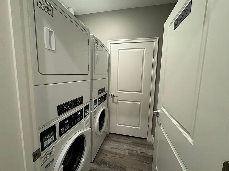 38 Walnut Ave — Photo 11