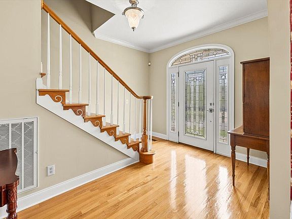 5th image of 9981 Cottage Creek Ln