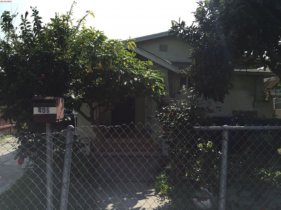 1st image of 406 E 111th St