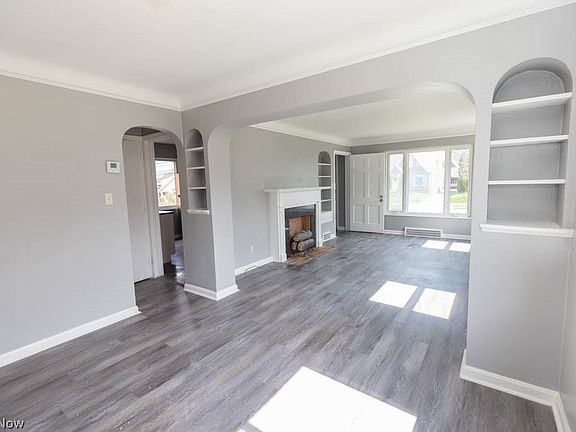 4th image of 3596 Warren Rd