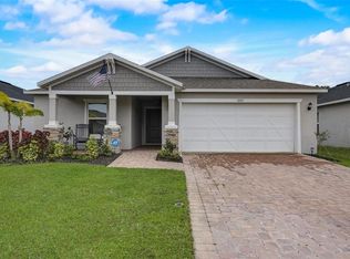 3573 74th Avenue Cir E, Sarasota, FL 34243