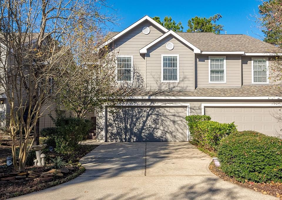 Welcome to 26 Butterfly Branch. A lovely townhome located in the Village of Alden Bridge.