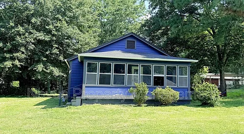 223 Waddell St Photo 1