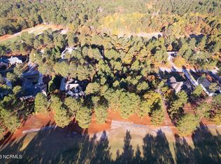 145 Beacon Ridge Dr, West End, NC 27376