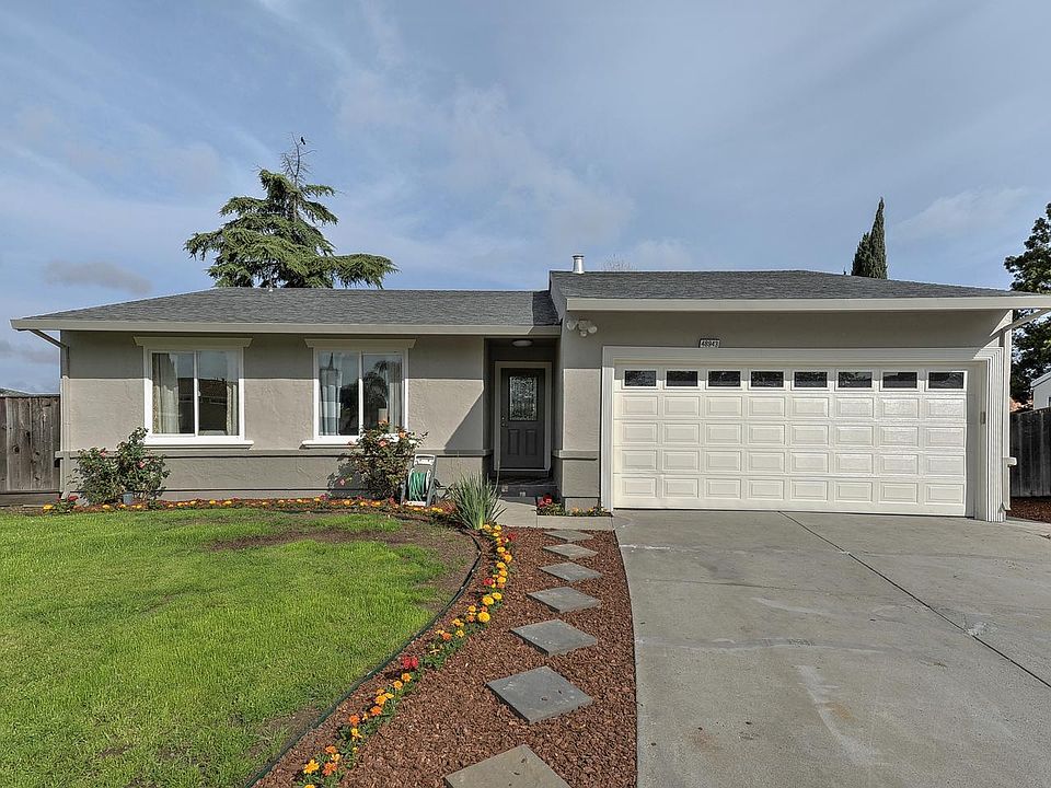 1st image of 48943 Pagosa Ct