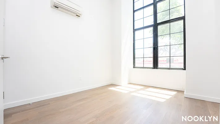 Rented by Nooklyn NYC LLC | media 11