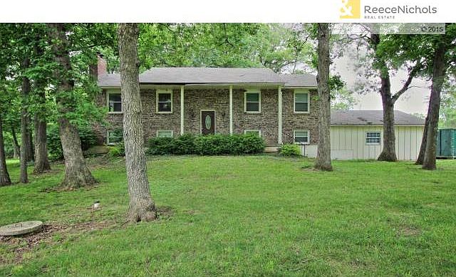 1st image of 15880 Lakeshore Dr