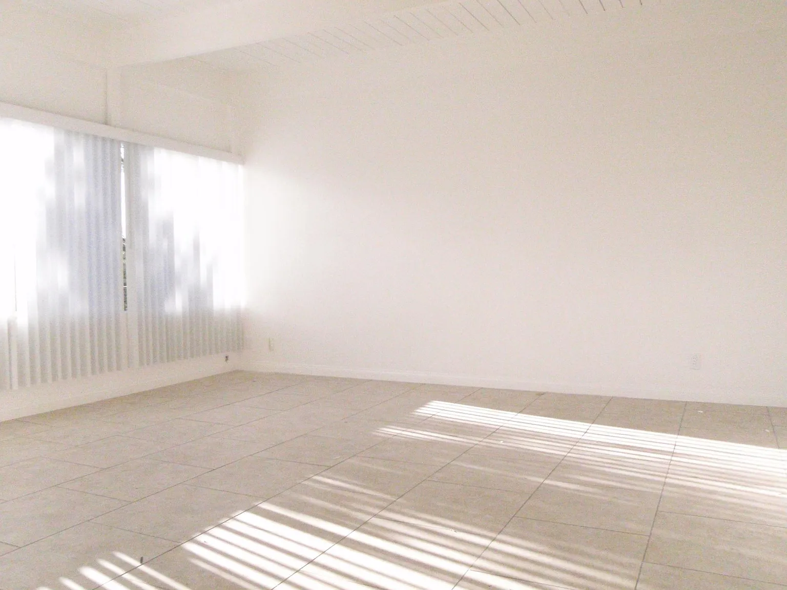 1 bed, 660 sqft, $995 — Photo 4