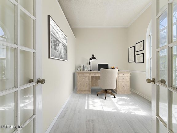 5th image of 12442 Ivy Woods Ct