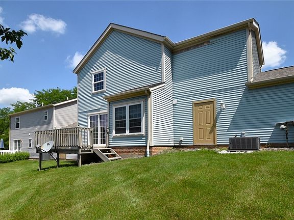 5th image of 328 Huntsford Dr