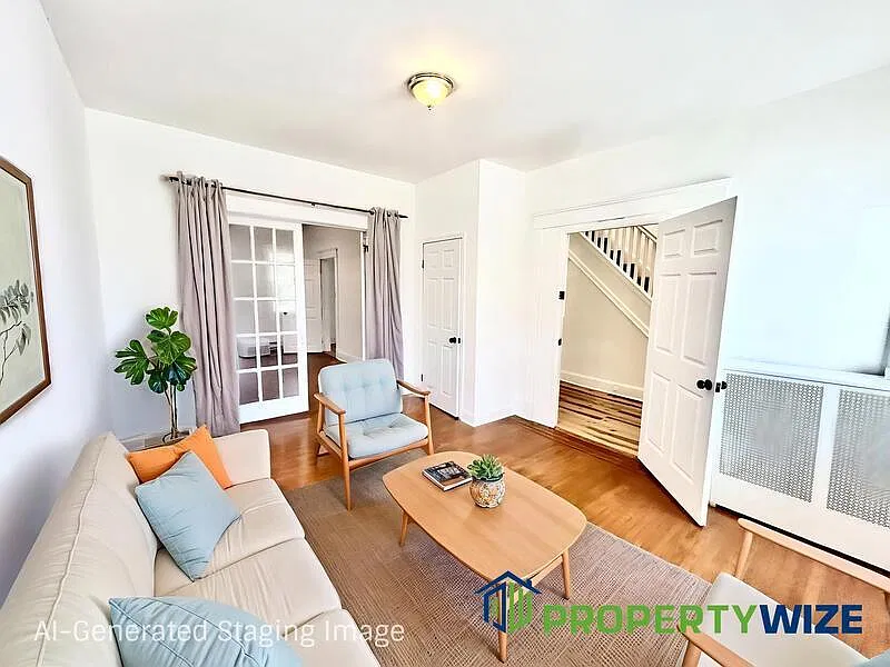 3 bed, 2.5 bath, 1460 sqft, $1,799 — Photo 2